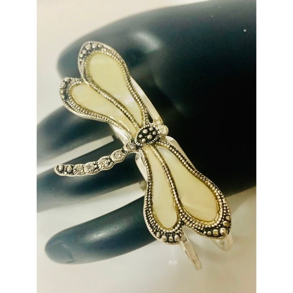 Enameled Dragonfly Bracelet - Picture 4 of 8